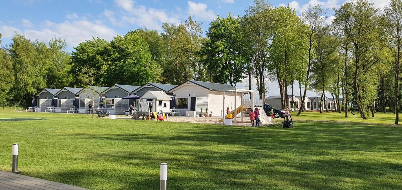 Lumi Resort Domki letniskowe Rewal Eksteriør bilde